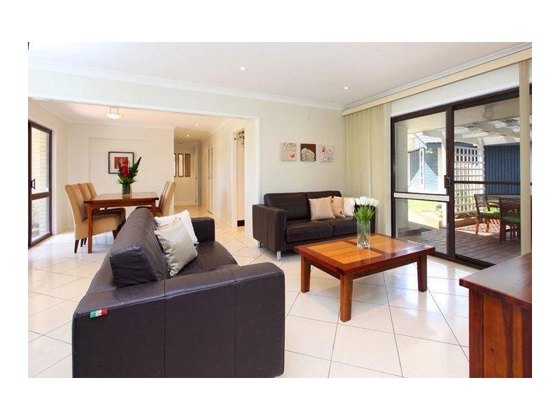 19 Mimosa Lane, Moggill QLD 4070